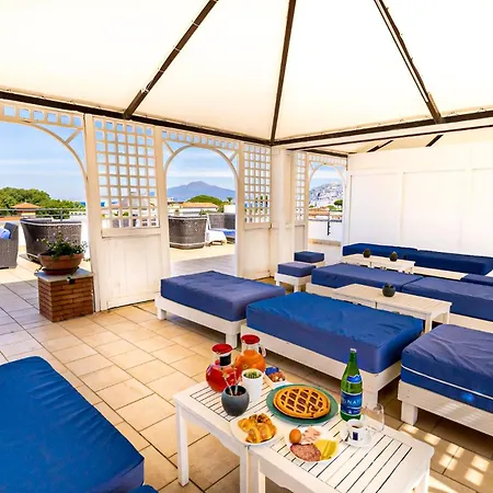 Hotiday Collection - Sant'agnello فندق
