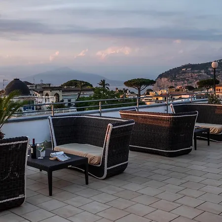ホテル Hotiday Collection - Sant'agnello